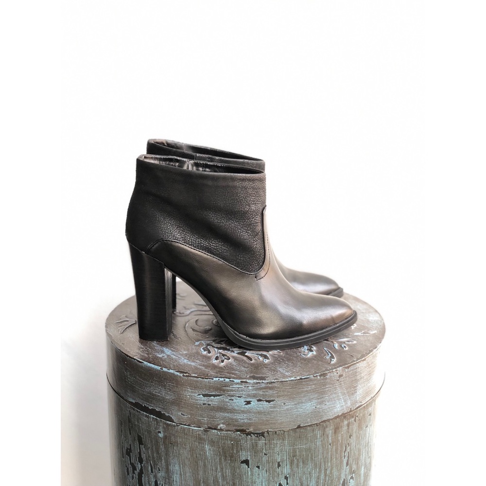 Crown Vintage Kiley Black High Heel Booties